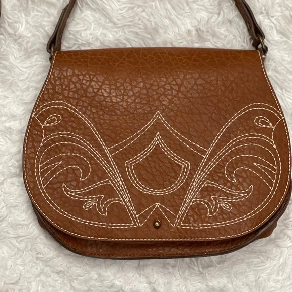 🎉HP🎉 Abercrombie & fitch purse. - Picture 2 of 5